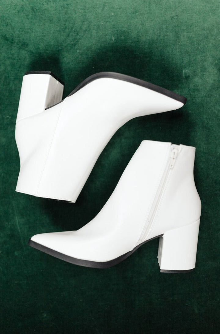 Amari Ankle Boots in White