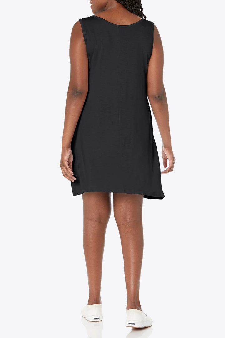 Round Neck Sleeveless Dress with Pockets